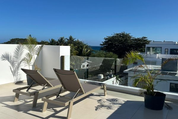 Dernier appartement disponible, route côtière