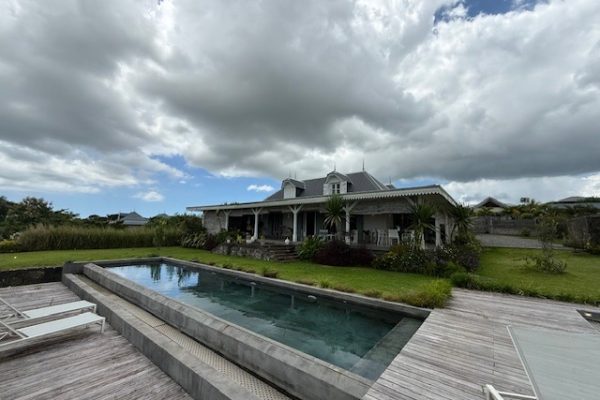 Biens récents à vendre