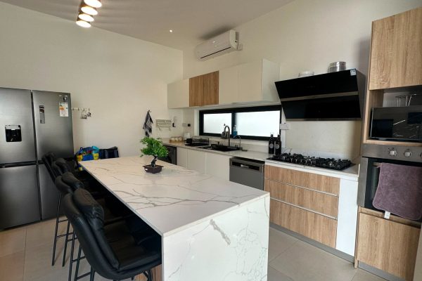 Nouveaux biens à vendre